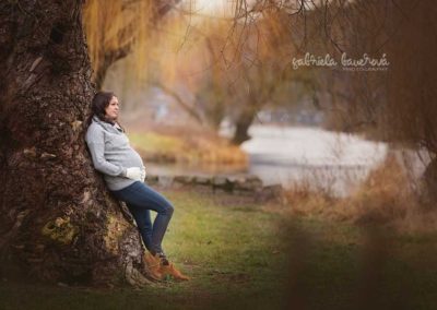 zímní těhotenské fotografie